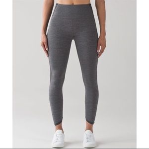 Lululemon Featherlight Tight Heathered Black Grey High Waisted Luxtreme 4